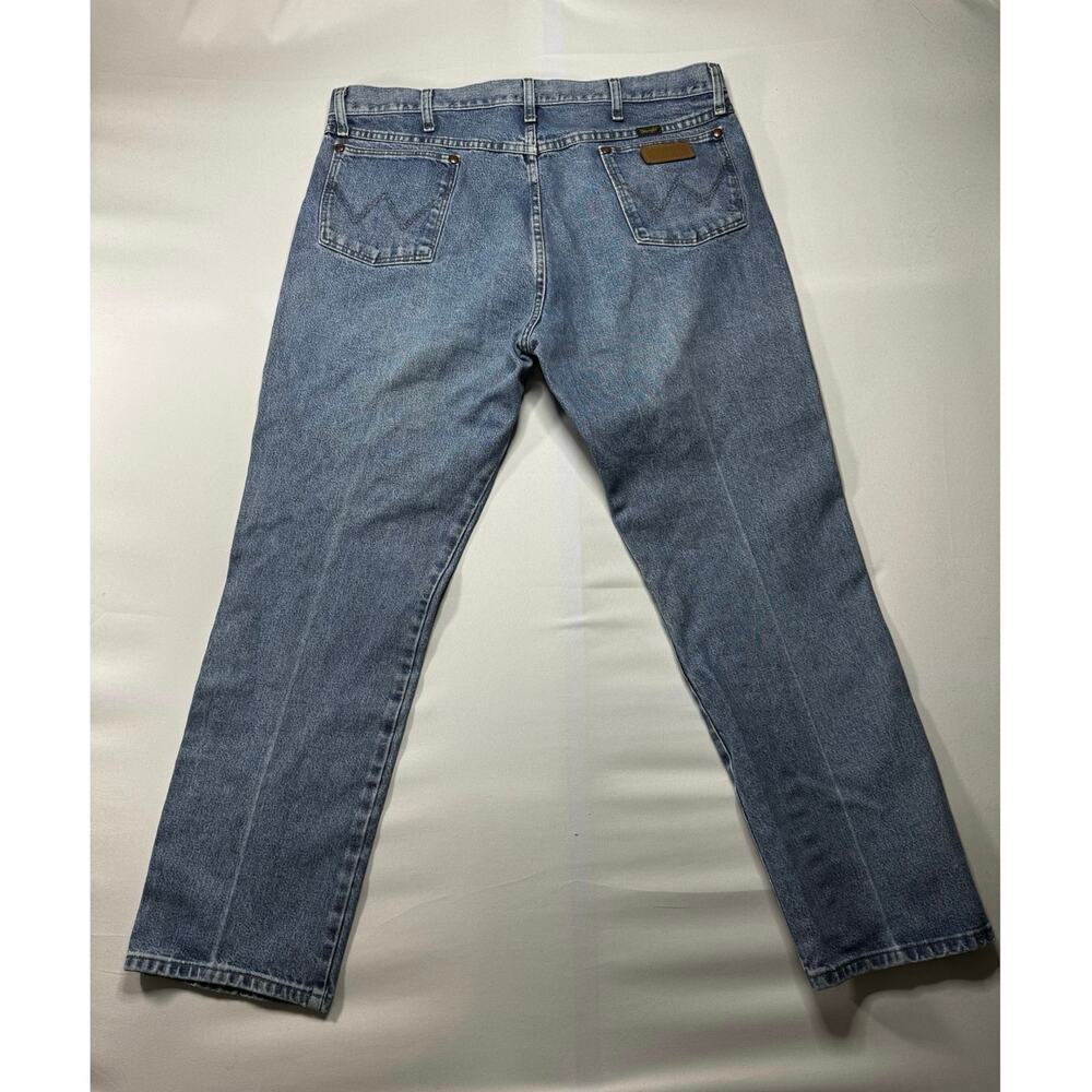 Wrangler 13MWZGK Men's Regular Fit Straight Leg Blue Jeans - Size 40x32* - Picture 2 of 6